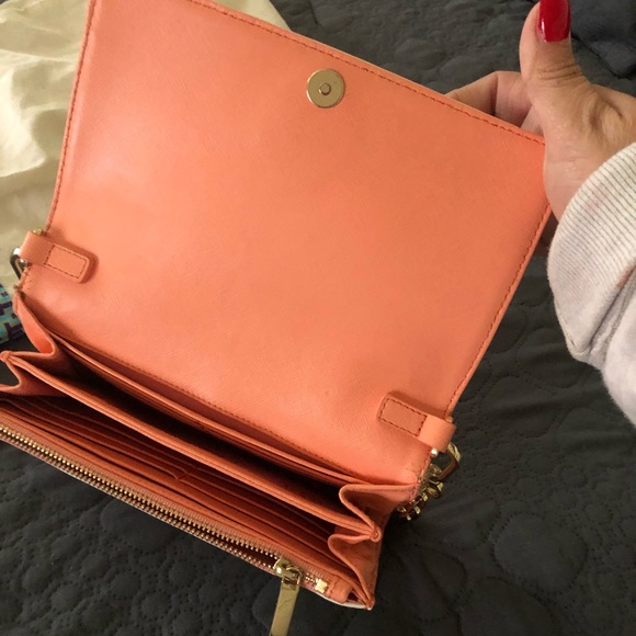 Tory Burch - Picture 3 of 8